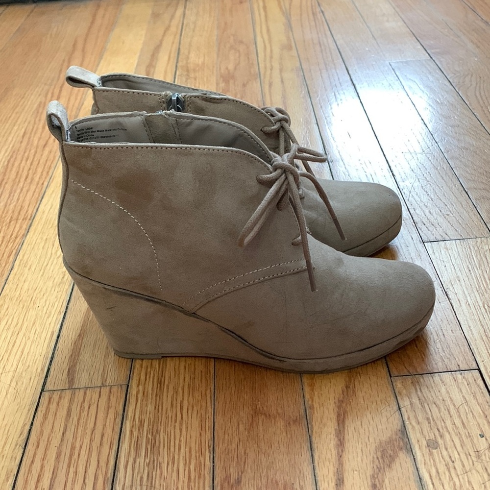 Dolce Vita Nude wedge ankle boots